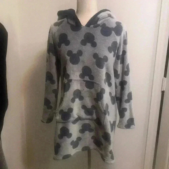 Disney Women's Mickey Cozy Hooded Fleece Lounger Sleepwear Pullover Robe-Small - Picture 1 of 7